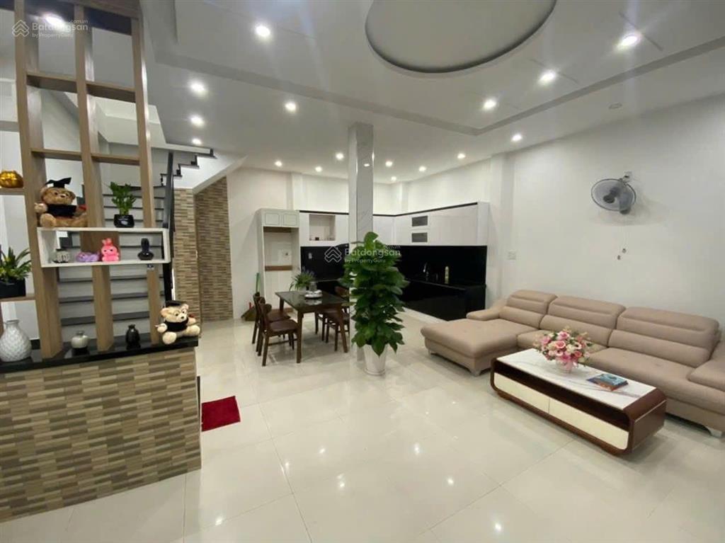 Mình chính chủ cần căn nhà 2 tầng , kiệt 3m k96 điện biên phủ,ngang 7m