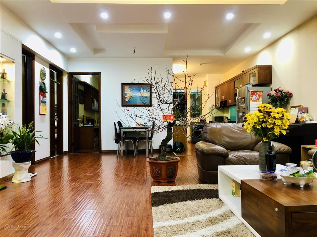 Chính chủ bán căn hộ đẹp vị trí vàng hà đông