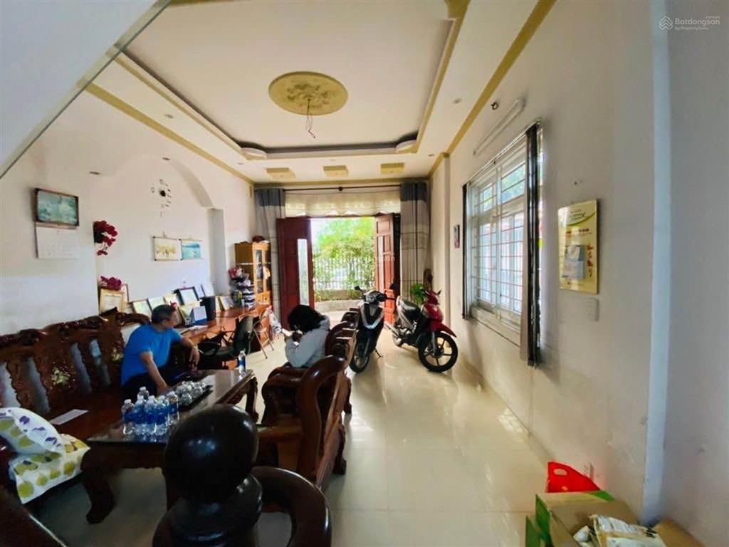 Giảm 4.5 tỷ, nhà 3 tầng, 132m2, ngang 7.5m, mặt tiền đường phước long b. chỉ 15 tỷ.