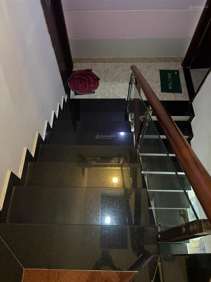 Chỉ 6 tỷ, nhà mới 3 tầng btct, 56m2, 4pn, hxh 8m nguyễn xiển, long bình. shr, vào ở ngay.
