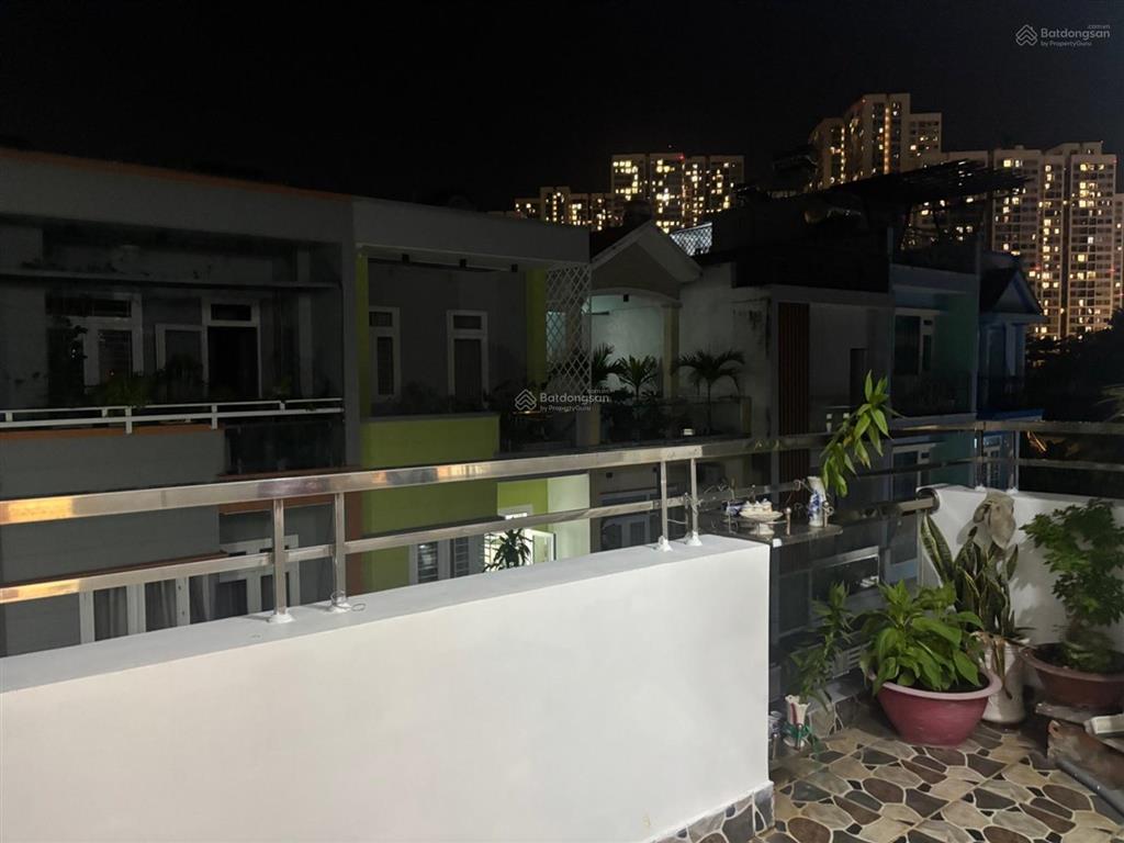 Chỉ 6 tỷ, nhà mới 3 tầng btct, 56m2, 4pn, hxh 8m nguyễn xiển, long bình. shr, vào ở ngay.