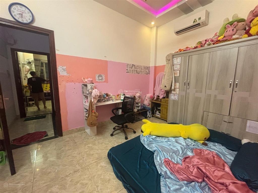 Chỉ 6 tỷ, nhà mới 3 tầng btct, 56m2, 4pn, hxh 8m nguyễn xiển, long bình. shr, vào ở ngay.