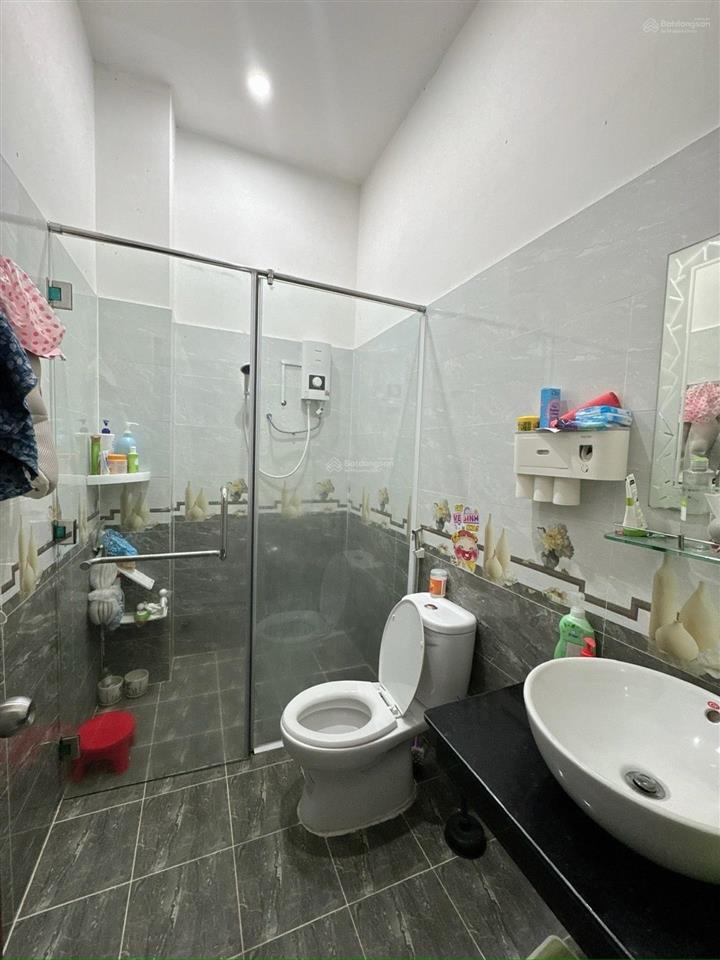 Định cư úc, gấp bán nhà 2 tầng, 52m2, ngang 4m, hxh 5m võ văn hát, long trường, q.9  tặng full nt.