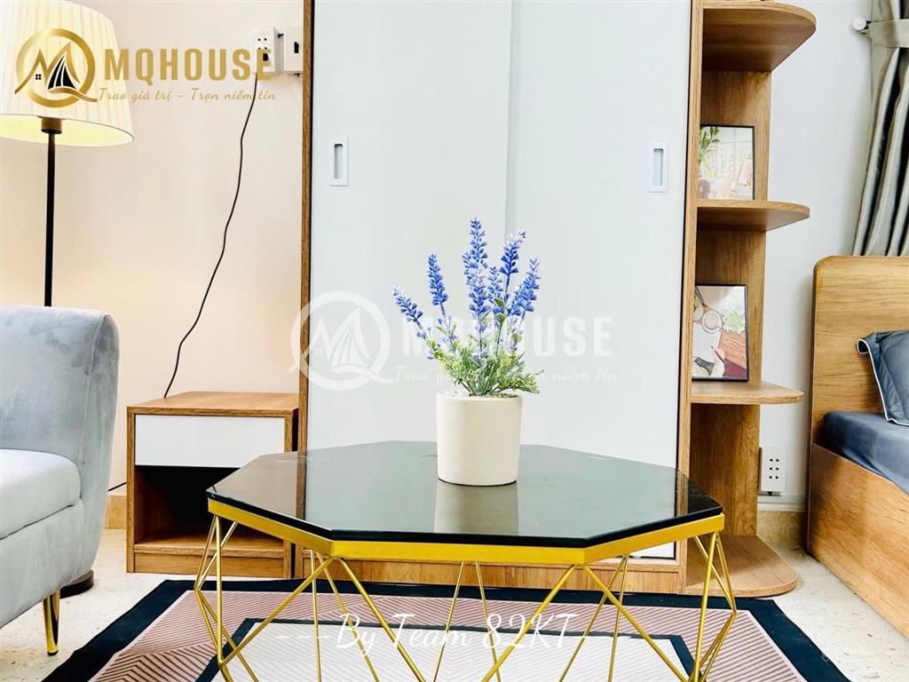 Căn hộ ban công + 2 cửa sổ siêu thoáng full nội thất, ngay phố ẩm thực phan xích long