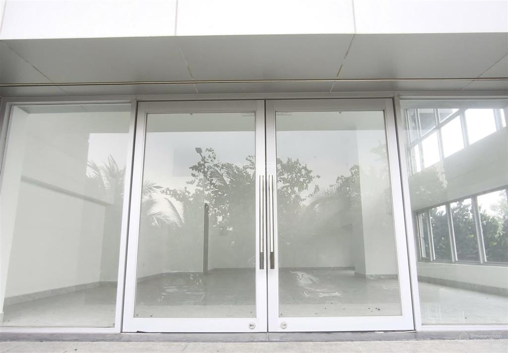 Cho thuê shophouse tại paris hoàng kim q2  cọc 6 tháng miễn 6 tháng tiền thuê!!!
