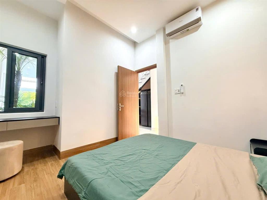 Mình chính chủ cần bán nhà 2 tầng 2 mê kiệt ô tô 584 tôn đản, p. hòa phát  diện tích đất 80m2.