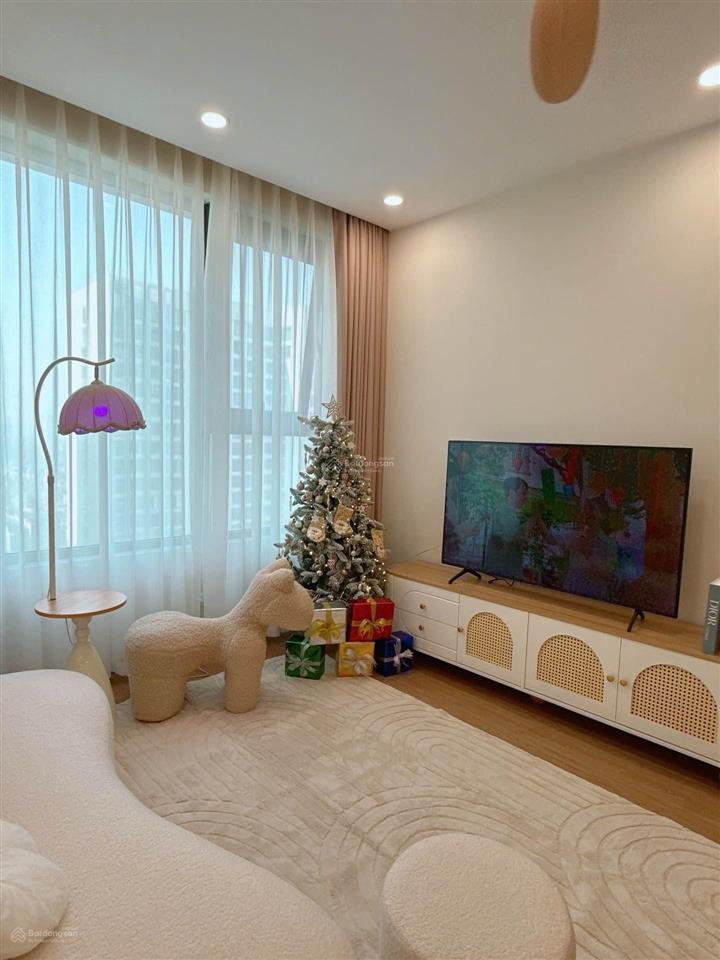 Bán gấp căn hộ ecogreen city  6,7 tỷ (đàm là chốt)