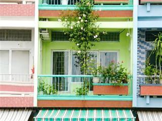Nhà mt đường 139 bùi minh trựcp5q8