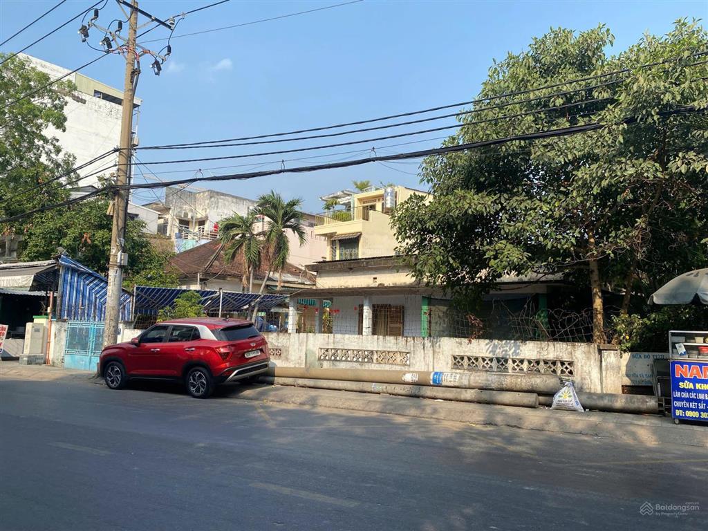 Khuôn đất mặt tiền lê quang định, gò vấp  ngang 9m x 28m  giảm giá sâu