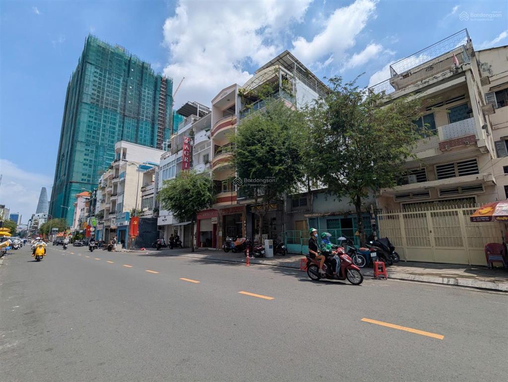 Siêu phẩm 2 mặt tiền cô bắc & đề thám, quận 1  đơn giá chỉ 333tr/m2
