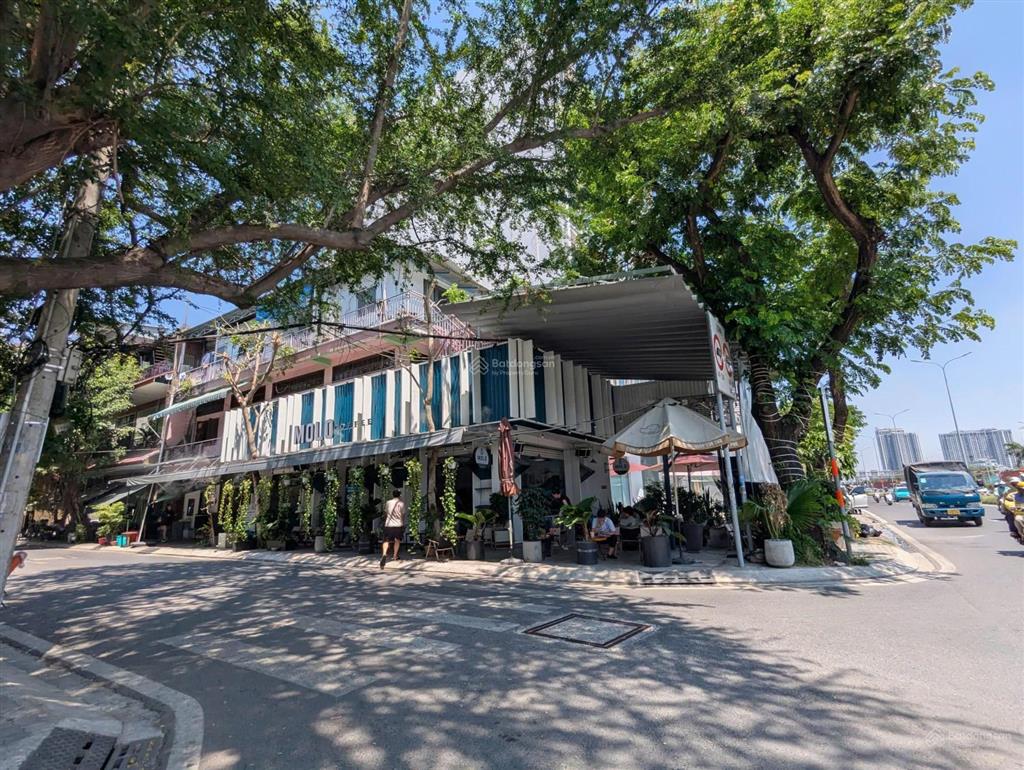 Góc hiếm  2 mặt tiền nguyễn văn linh & võ thị đặng, q7 tài sản sẵn dòng tiền  chỉ còn 33 tỷ