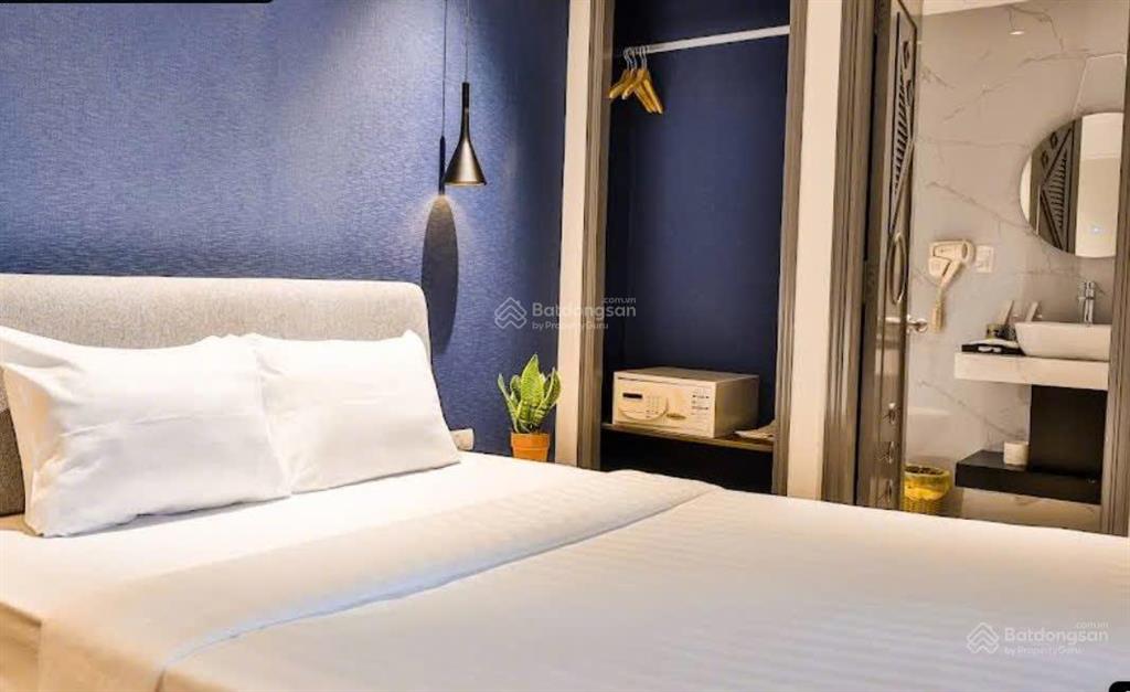 Park hyatt khách sạn mt hai bà trưng  hầm + 8 tầng  bán nhanh chỉ 195 tỷ  dòng tiền 400tr