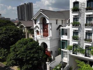 Siêu phẩm biệt thự khu compound phố tây xuân thủy, thảo điền  nội thất cao cấp vào ở ngay
