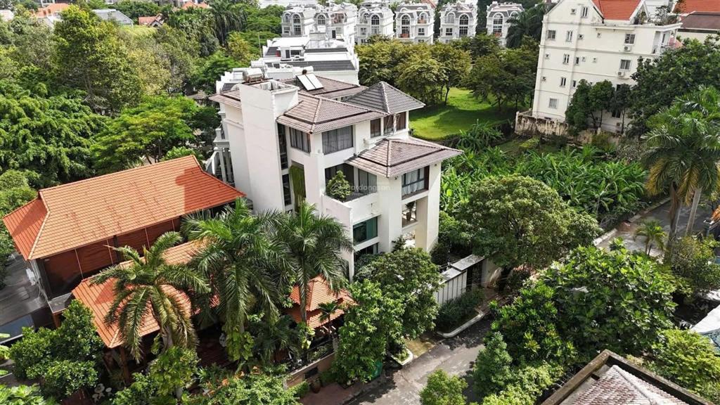 Siêu phẩm biệt thự nguyễn văn hưởng, thảo điền khuôn đất bề thế 15m, không gian sống tinh hoa