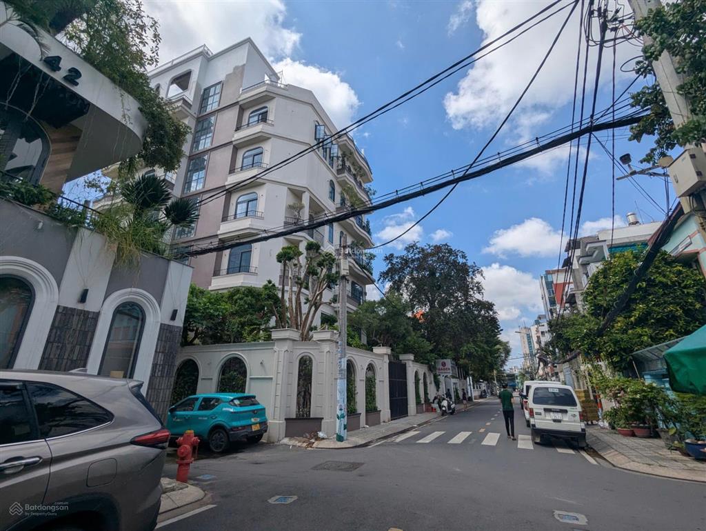 Kèo thơm kiến thiết building 400m2 đất ngang lớn, chỉ 50 tỷ khu văn phòng  giáp ngay quận 1