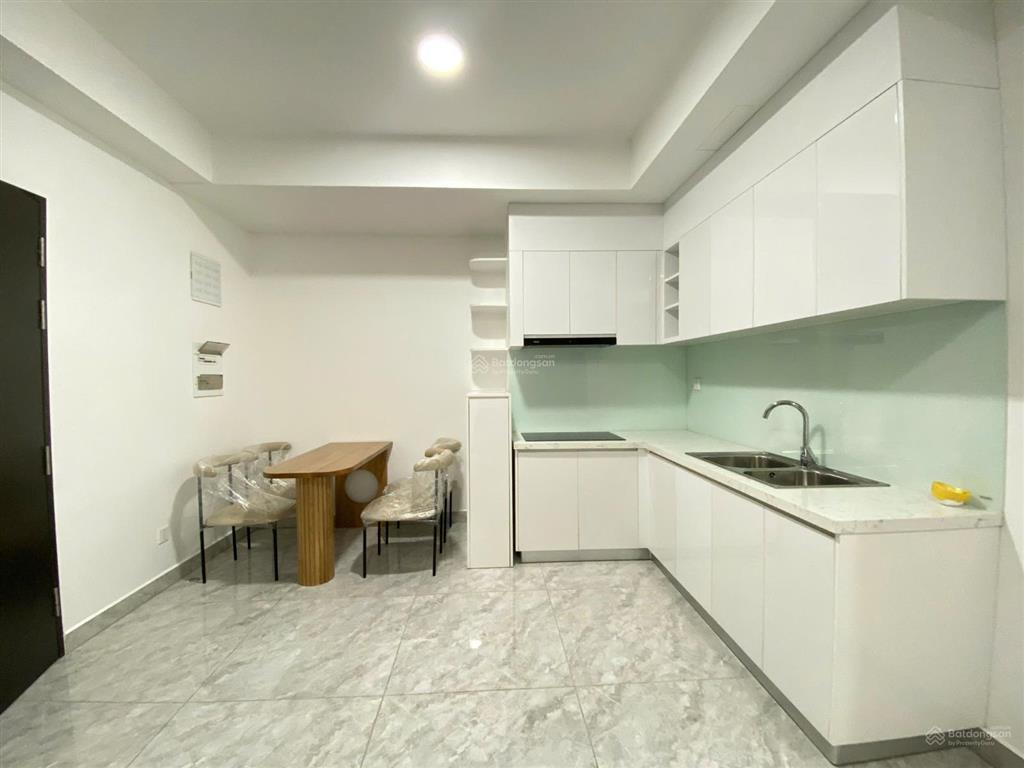Căn hộ cc bán tại paris hoàng kim, 8,2 tỷ, 74,75m2, 3pn, 2wc, hàng hiếm!