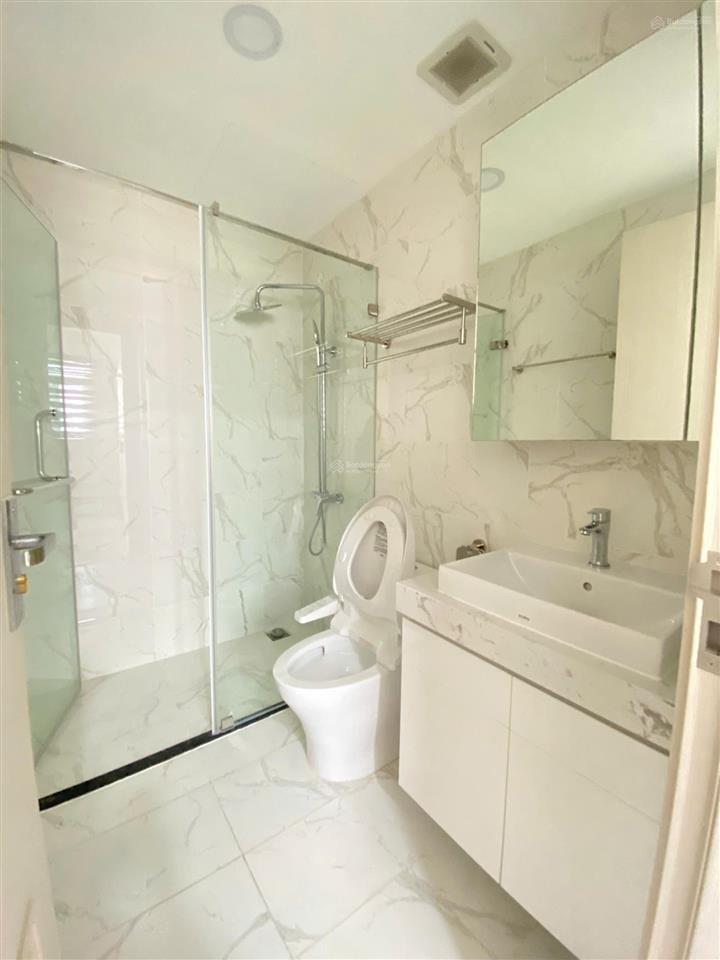 Căn hộ cc bán tại paris hoàng kim, 8,2 tỷ, 74,75m2, 3pn, 2wc, hàng hiếm!
