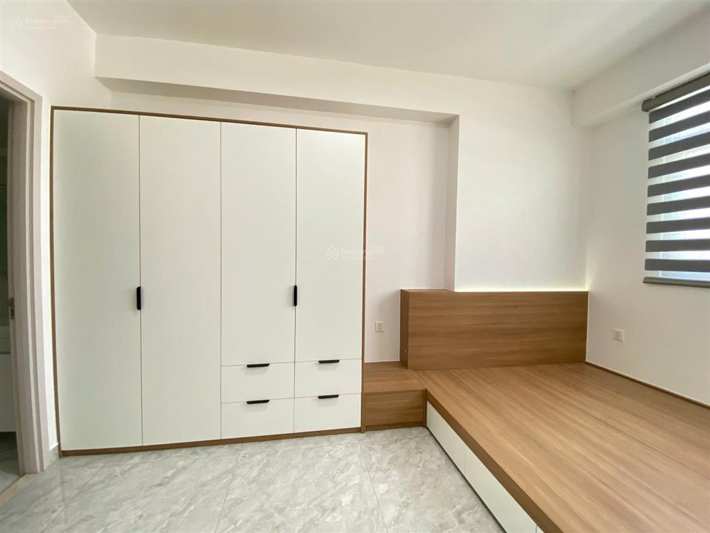 Căn hộ cc bán tại paris hoàng kim, 8,2 tỷ, 74,75m2, 3pn, 2wc, hàng hiếm!
