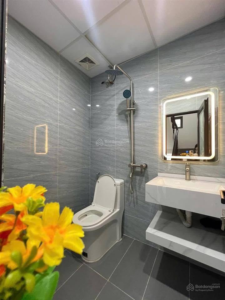 Chị gái cần bán căn nhà phố giáp nhị, thịnh liệt36m2x4t, cách phố chỉ 1giá 7.75 tỷ.