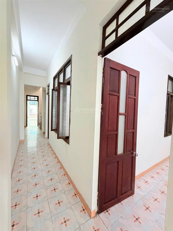 Mình chính chủ cần bán nhà 4 tầng đường nguyễn tất thành, ngay ngã 4 ông ích khiêm, p. thanh bình