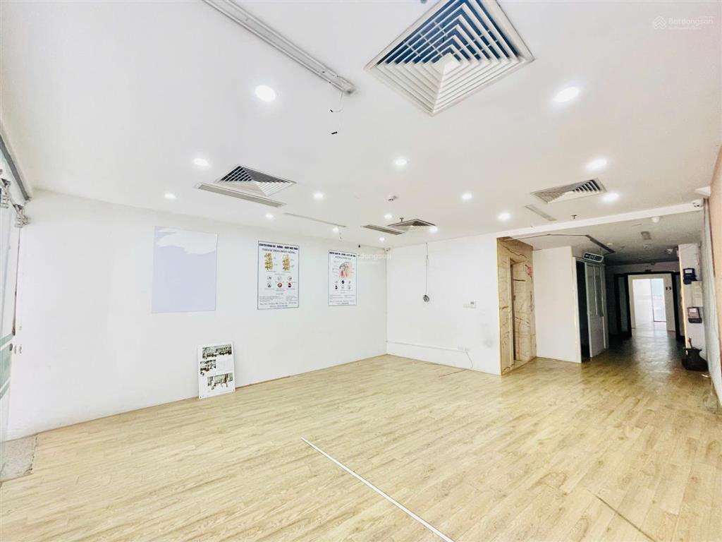 Cho thuê văn phòng/ mặt bằng kinh doanh, 120m2, 59 triệu  156 kim mã, hà nội