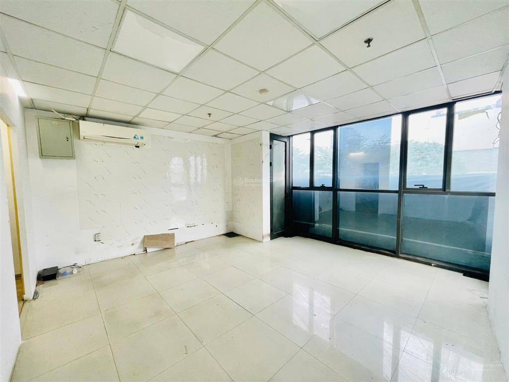 Cho thuê văn phòng/ mặt bằng kinh doanh, 120m2, 59 triệu  156 kim mã, hà nội