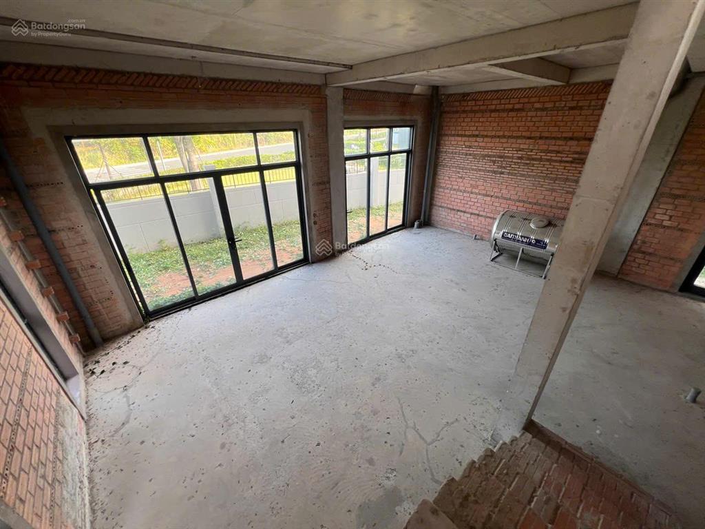 Bán biệt thự đơn lập 250m2 gs zeitgeist nhà bè giá tốt.  phước sửu gs nhà bè để nhận thông tin
