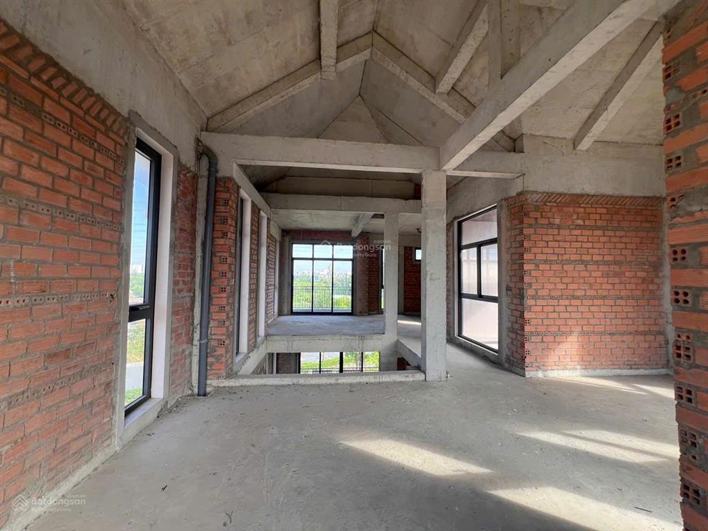 Bán biệt thự đơn lập 250m2 gs zeitgeist nhà bè giá tốt.  phước sửu gs nhà bè để nhận thông tin
