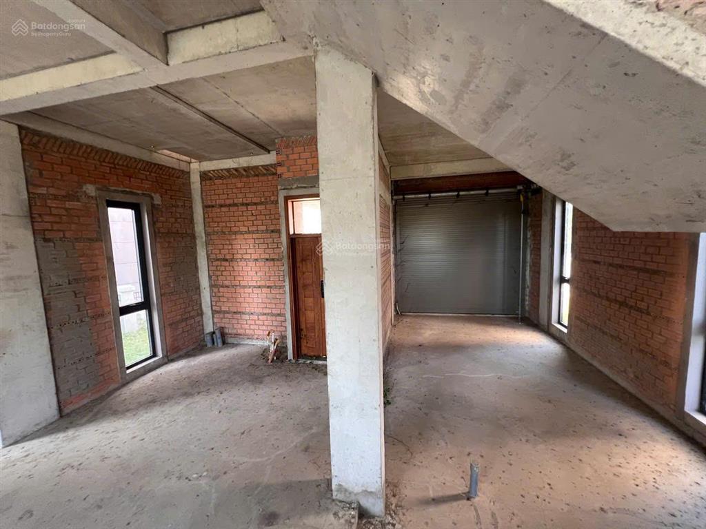Bán biệt thự đơn lập 250m2 gs zeitgeist nhà bè giá tốt.  phước sửu gs nhà bè để nhận thông tin