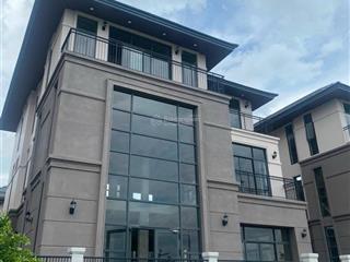 Biệt thự đơn lập 300m² căn góc 2 mặt tiền view công viên đẹp hiếm có tại gs metrocity nhà bè