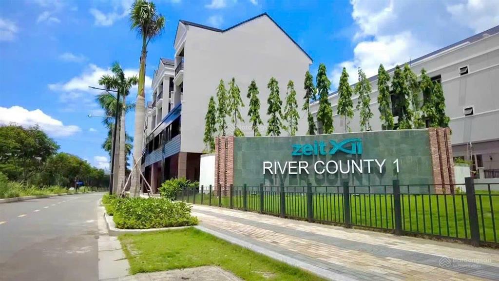 Biệt thự đơn lập 300m² căn góc 2 mặt tiền view công viên đẹp hiếm có tại gs metrocity nhà bè