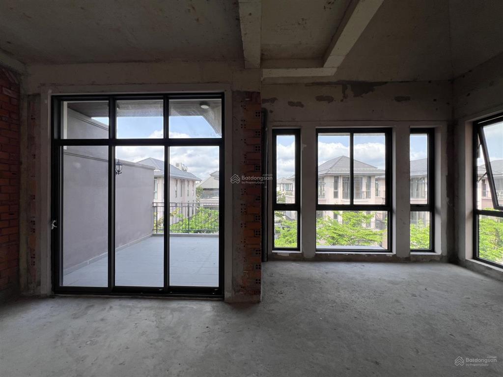 Bán biệt thự song lập 200m2 giá tốt thị trường