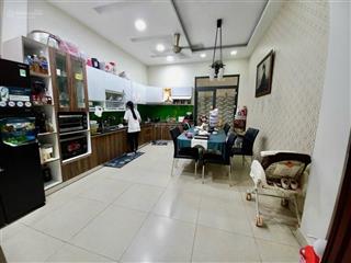 Cho thuê nhà nguyên căn 4pn, 5wc, 100m2, giá chỉ 25 triệu tại 793 trần xuân soạn, p. tân hưng, q7