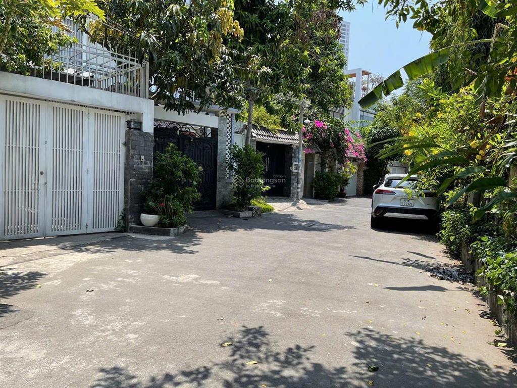 Cho thuê nhà nguyên căn 4pn, 5wc, 100m2, giá chỉ 25 triệu tại 793 trần xuân soạn, p. tân hưng, q7
