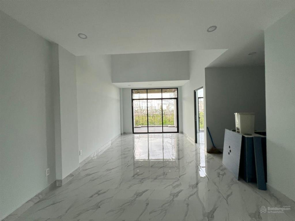 Sos giá tốt thị trường  shophouse tại zeitgeist city, shophouse 126 m2 chỉ 20.9 tỷ