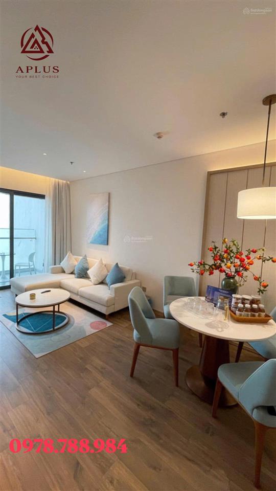 Chính chủ bán căn studio view trực diện tầng cao giá tốt chỉ 3.8x tỷ  0978 788 ***