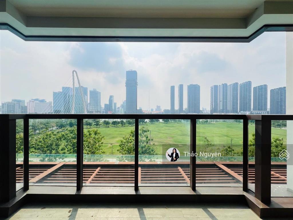 Bán nhanh view đẹp nhà mới 4 phòng ngủ trực diện sông galleria
