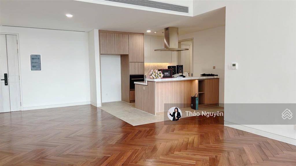 Cho thuê căn hộ 3 phòng ngủ cove residences | empire city