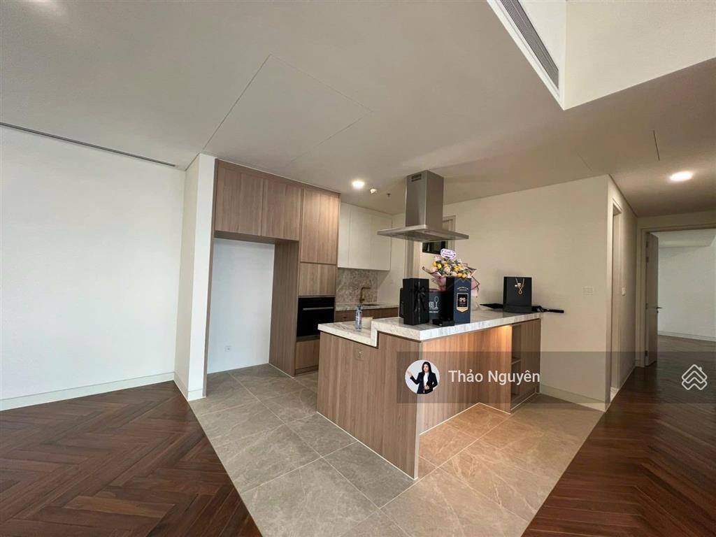 Bán căn hộ 3 phòng ngủ cove residences | empire city