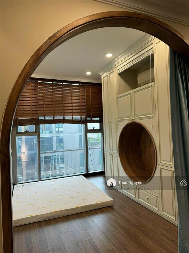 Cho thuê 3 phòng ngủ full nội thất đẹp empire city