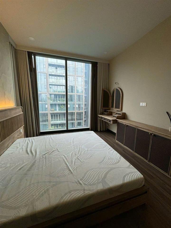 Cho thuê 3 phòng ngủ full nội thất đẹp empire city