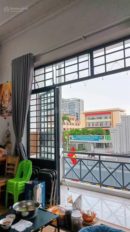Mình chính chủ cần bán căn hộ 3 tầng đường duy tân , p. hòa thuận đông