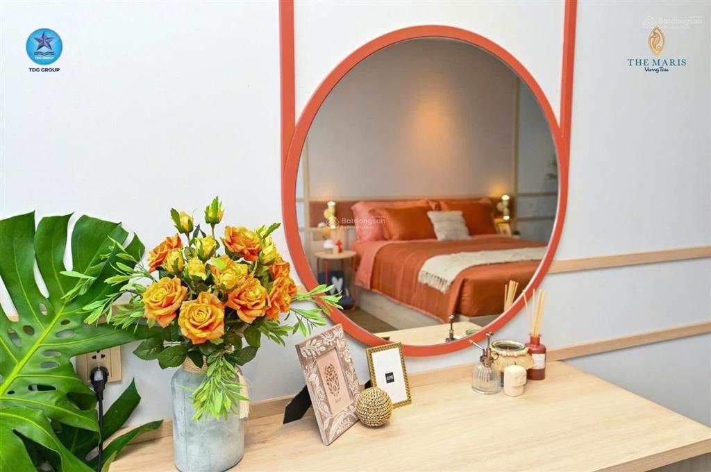 Bán căn hộ 2pn diện tích 101m2 view biển tầng 3 có sân vườn tại vũng tàu