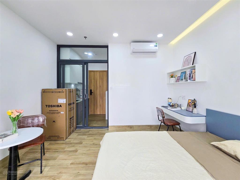 Cho thuê 1pn ban công máy giặt riêng thang máy vân tay đường số 37 tân hưng q7 full nội thất