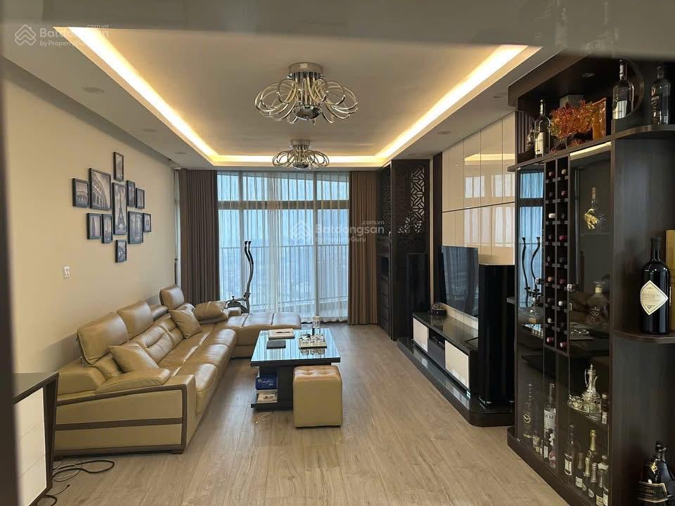 Giá tốt cho căn hộ 145m2  có sổ đỏ  chung cư an lạc phùng khoang  3pn 3wc