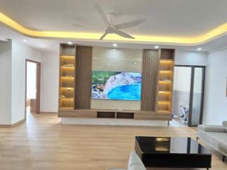 Giá quá tốt cho chcc 111m² kđt mễ trì thượng  lô góc tầng 19  3pn siêu rộng