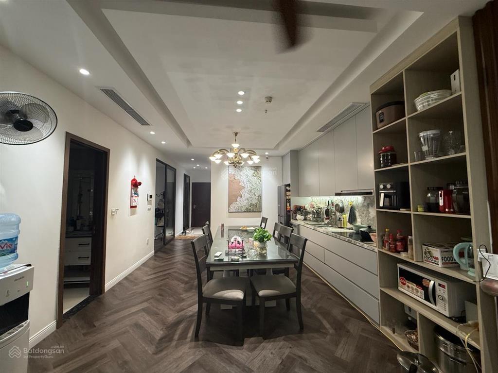Thương lượng sâu cho khách thiện chí  căn hộ 3pn bắc hà tố hữu  để lại toàn bộ nội thất