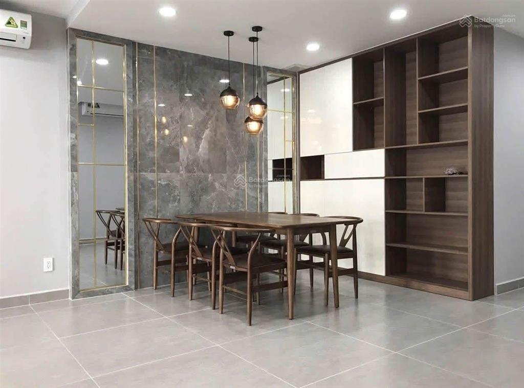 Cho thuê căn hộ cao cấp riverpark premier, quận 7 135m².  0919 732 *** em lãm