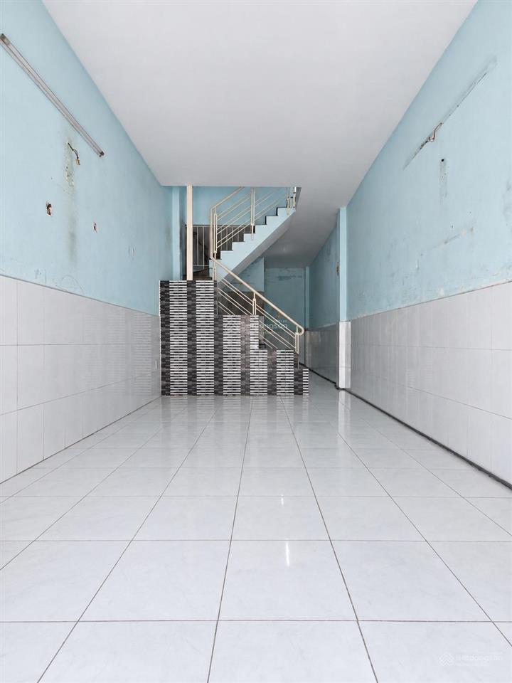 Chính chủ sổ miễn tiếp môi giới 3,660tỷ hẻm ô tô tránh nhau 39m2, 0949 898 ***