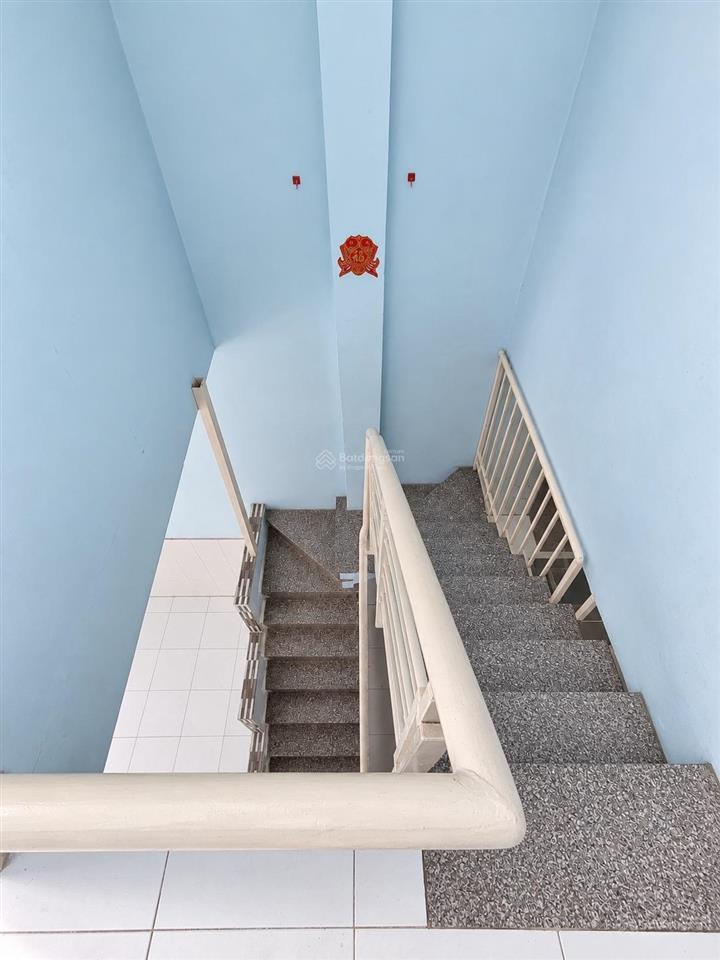 Chính chủ sổ miễn tiếp môi giới 3,660tỷ hẻm ô tô tránh nhau 39m2, 0949 898 ***